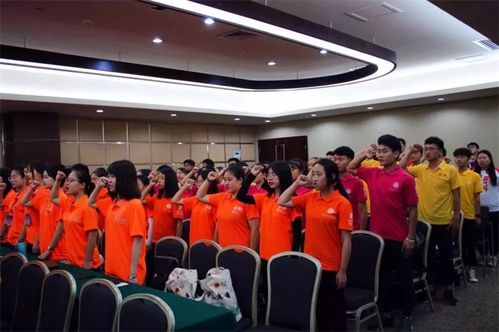 求是學(xué)院志愿者服務(wù)貴陽工業(yè)產(chǎn)品博覽會(huì) 助力展覽服務(wù)再升級(jí)